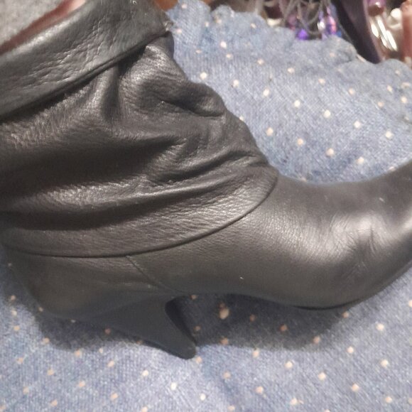 - - Steve madden slouch boot euc! - Picture 2 of 2